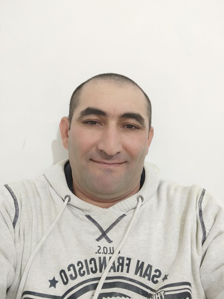  30438429  Mahir, 44 ,    