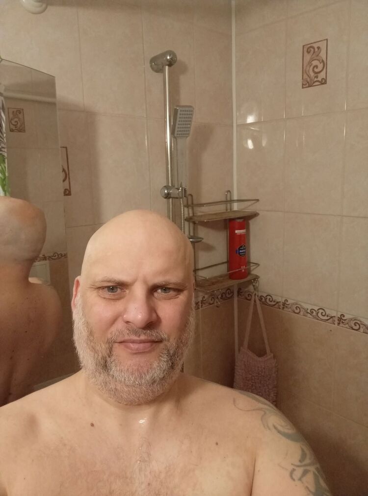  ,   Sergejs, 45 ,   ,   