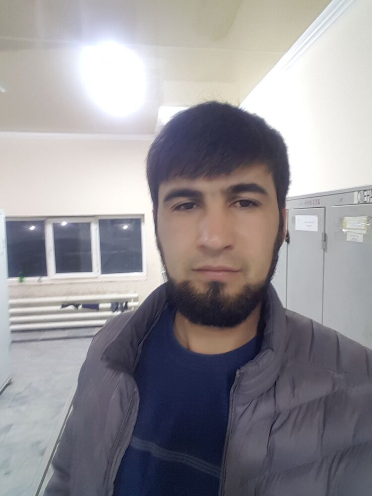  22695229  Qobiljon, 35 ,    