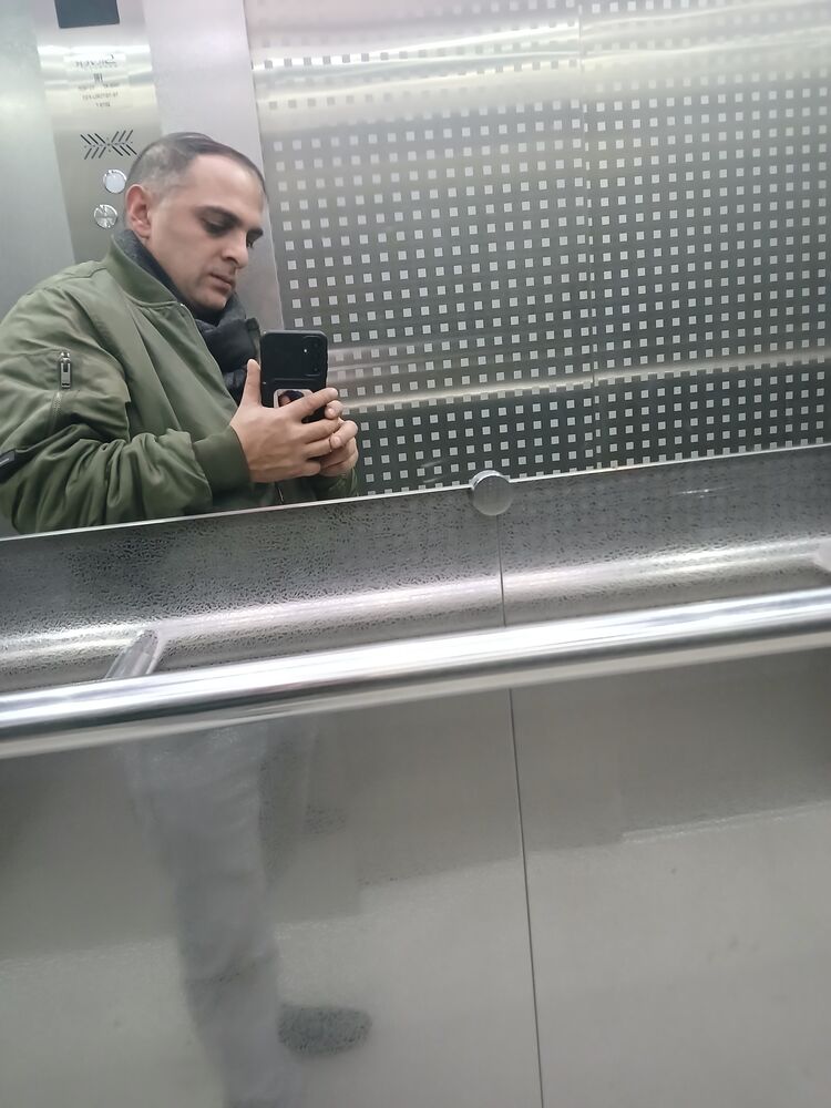  ,   Suren, 36 ,   ,   