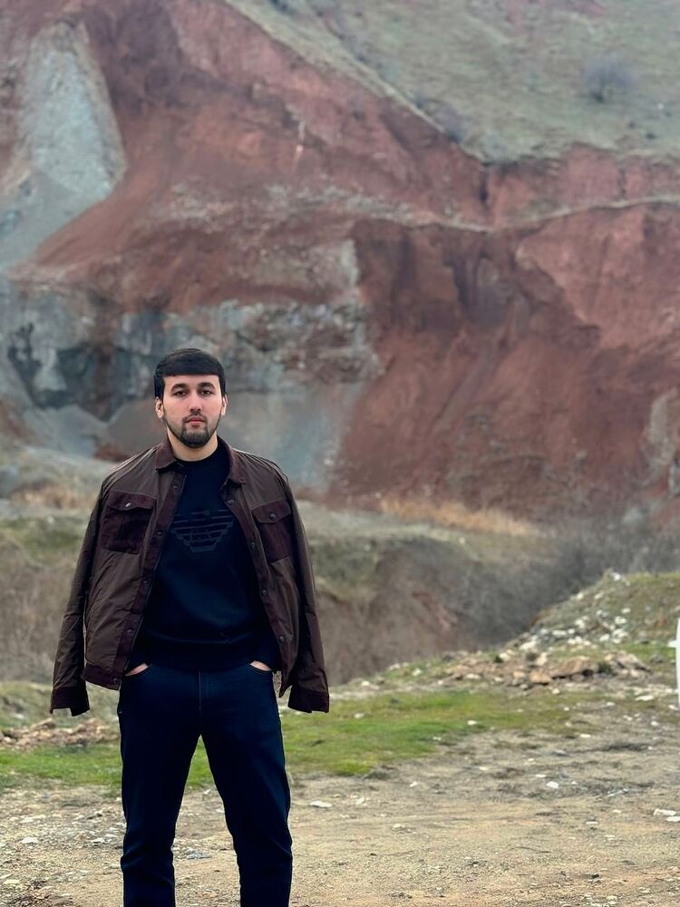  51063319  _khabibullah, 22 ,    