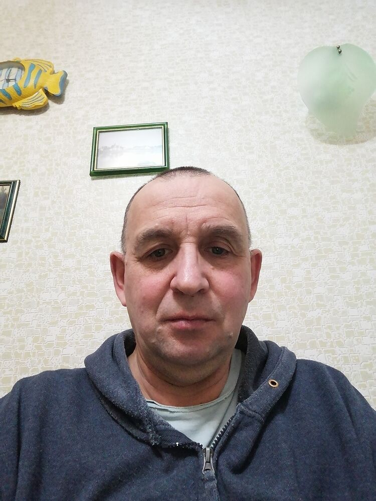  49570109  , 58 ,    