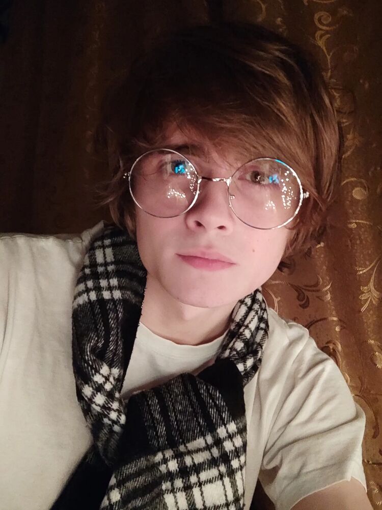  31765839  , 26 ,    -