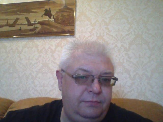  11666829  Igor, 54 ,    