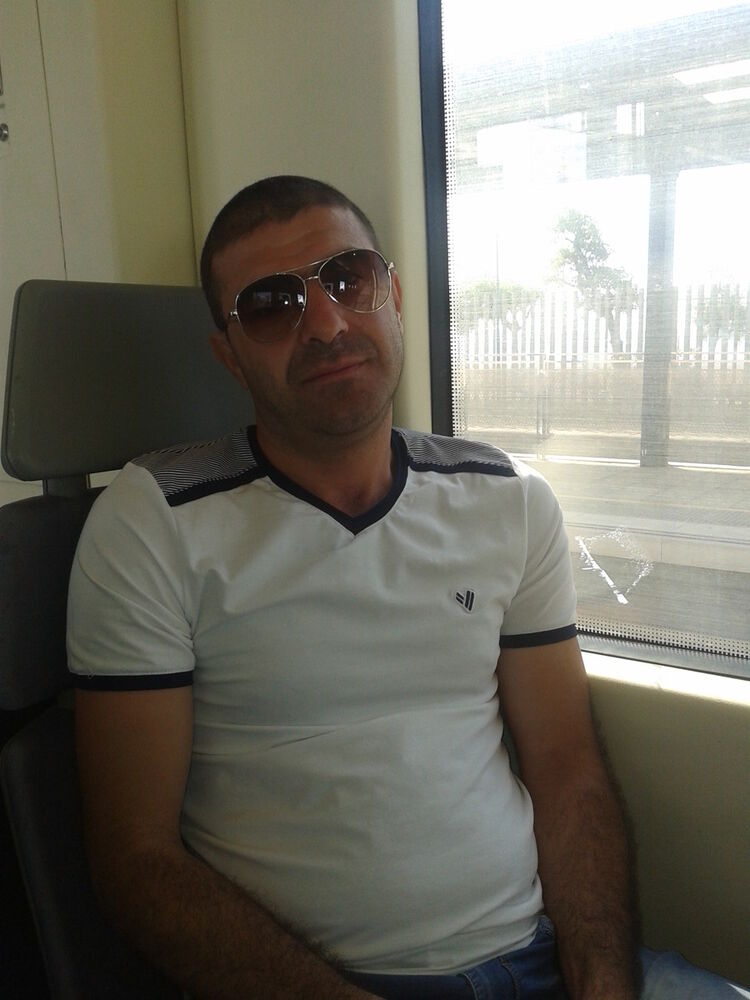  ,   Artak, 44 ,   