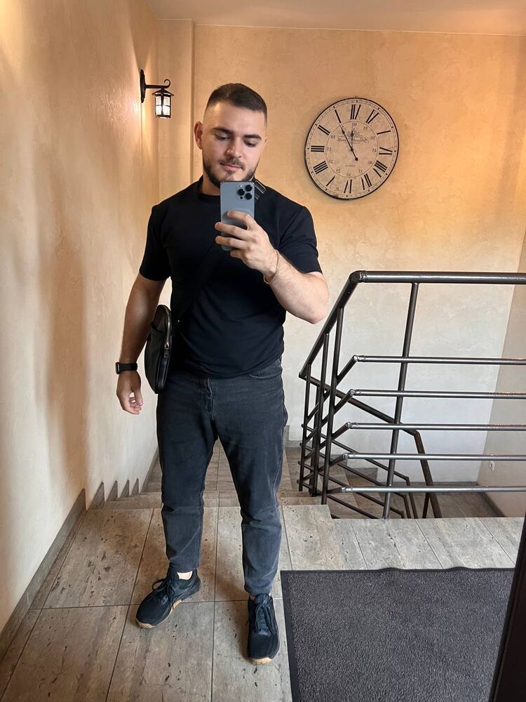 ���� 31563659 ������� Khan, 29 ���, ���� ���������� � ��������