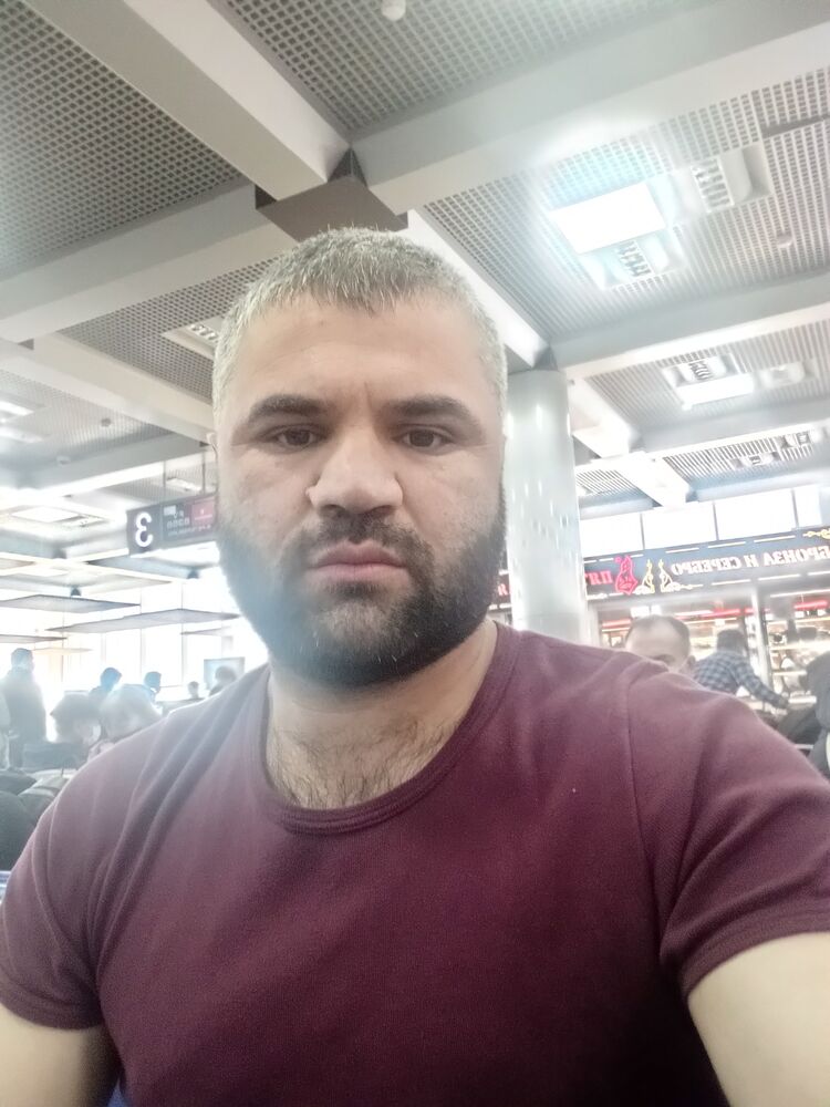 ,   Ruslan, 38 ,   ,   
