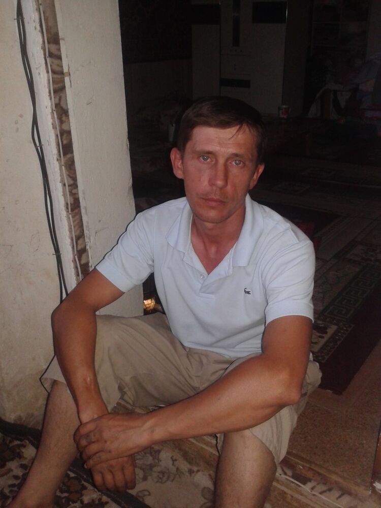  ,   Andrei, 46 ,     , c 