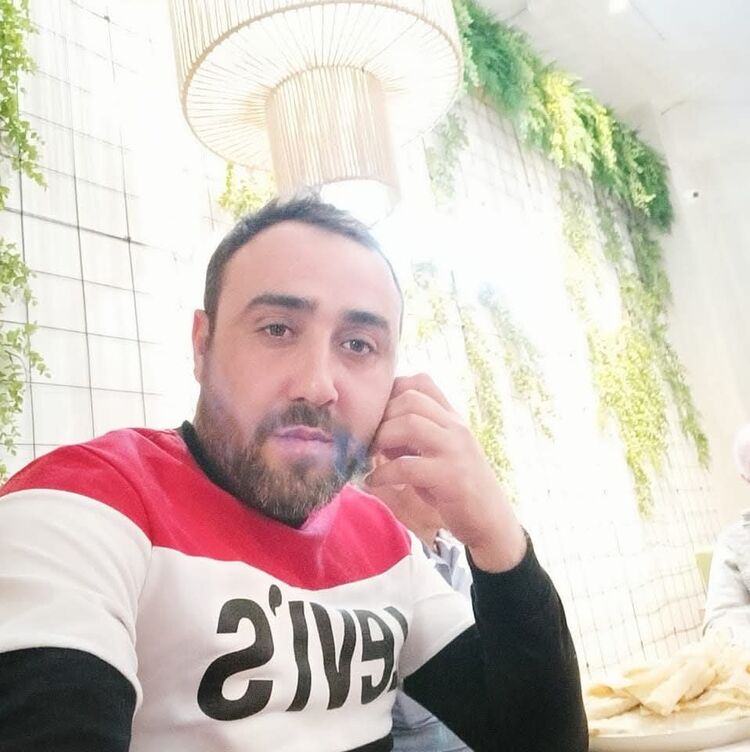  51662759  Serob, 35 ,    