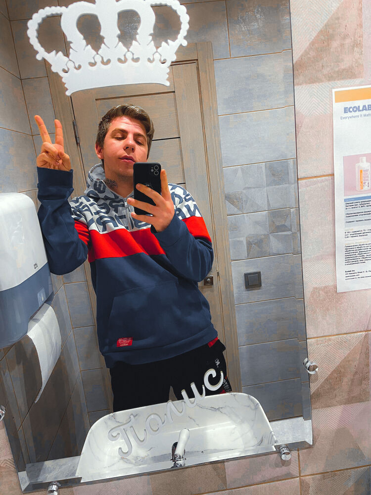  30604279  Mr Alex, 28 ,    -