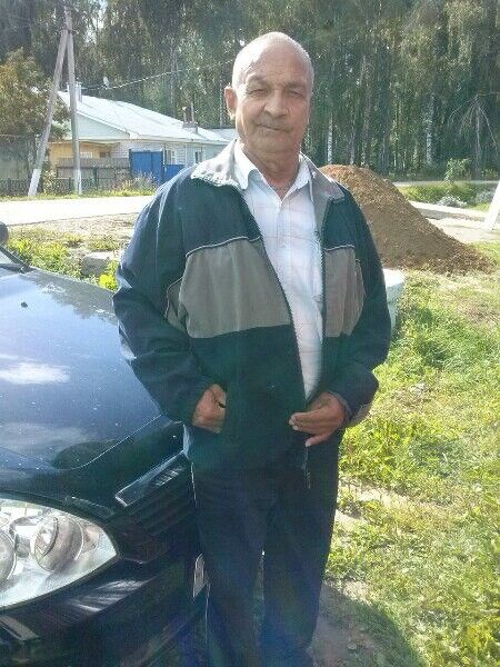  6636489  Ravil, 75 ,    
