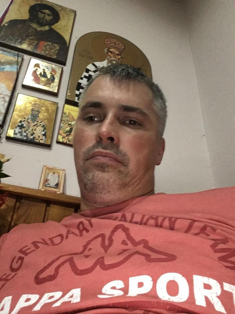  22324709  , 42 ,    