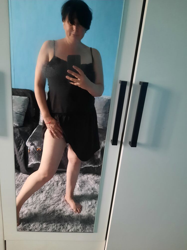  53941999  Elizaveta, 42 ,    