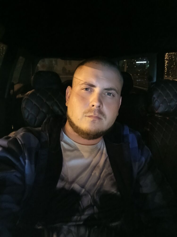  46887649  , 30 ,    