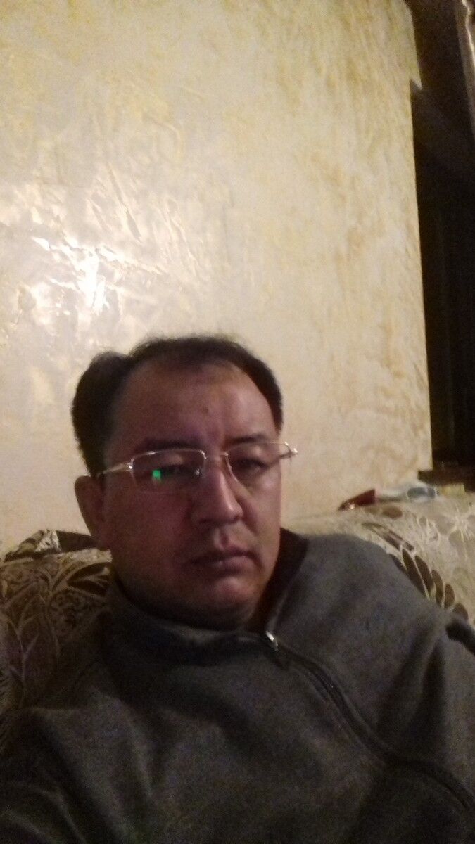  15736819  , 40 ,    