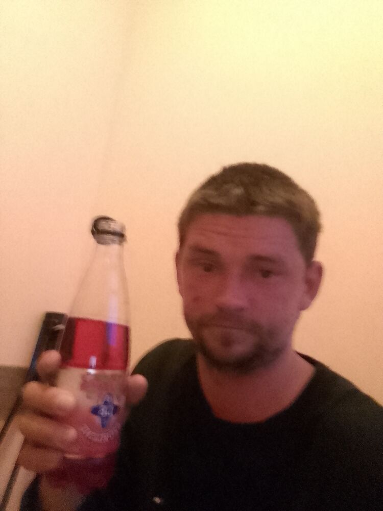  43450749  , 28 ,    