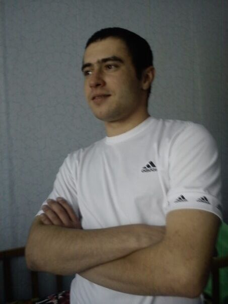  ,   Alex, 36 ,   ,   , c , 