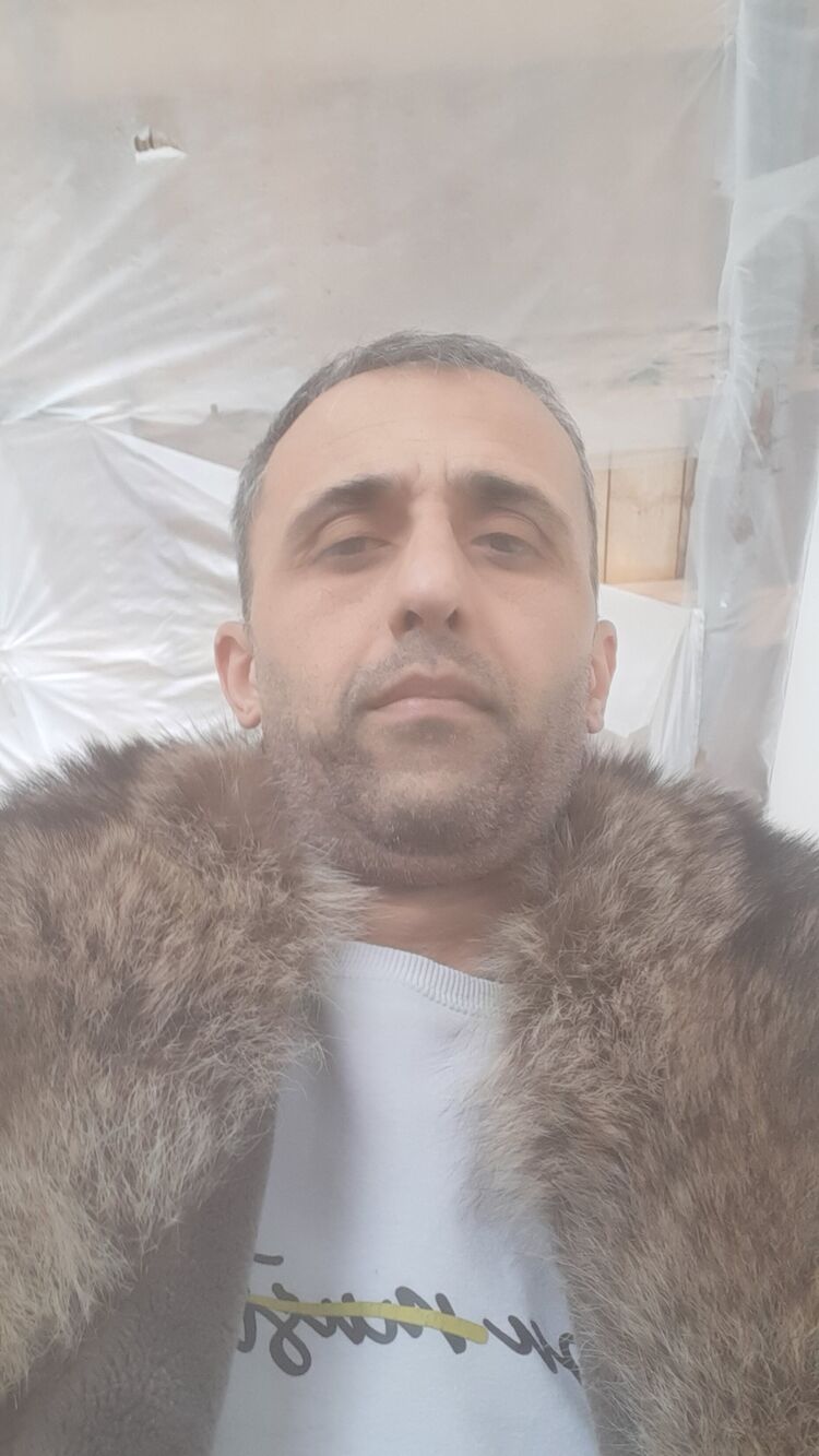  35468799  , 44 ,    