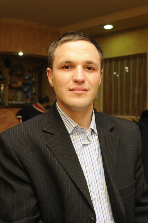  4148359  Alexandru, 43 ,    