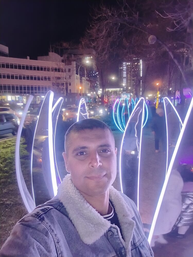  52454339  , 32 ,    