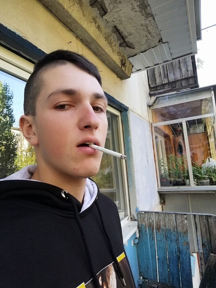 21384489  , 25 ,    