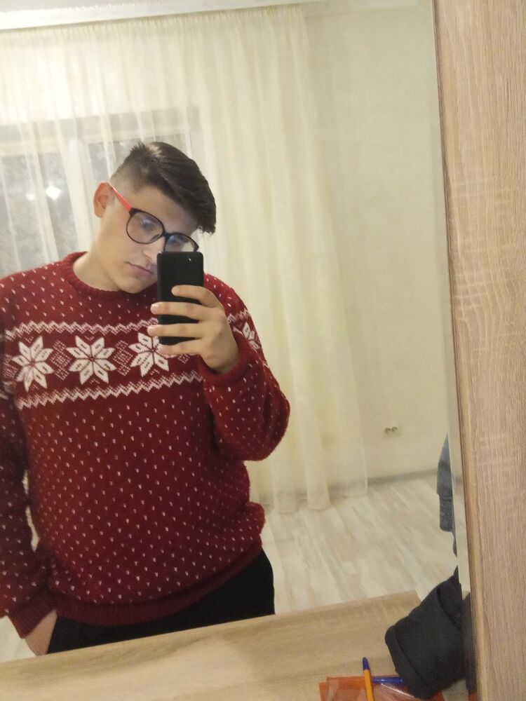  18112729  , 24 ,    