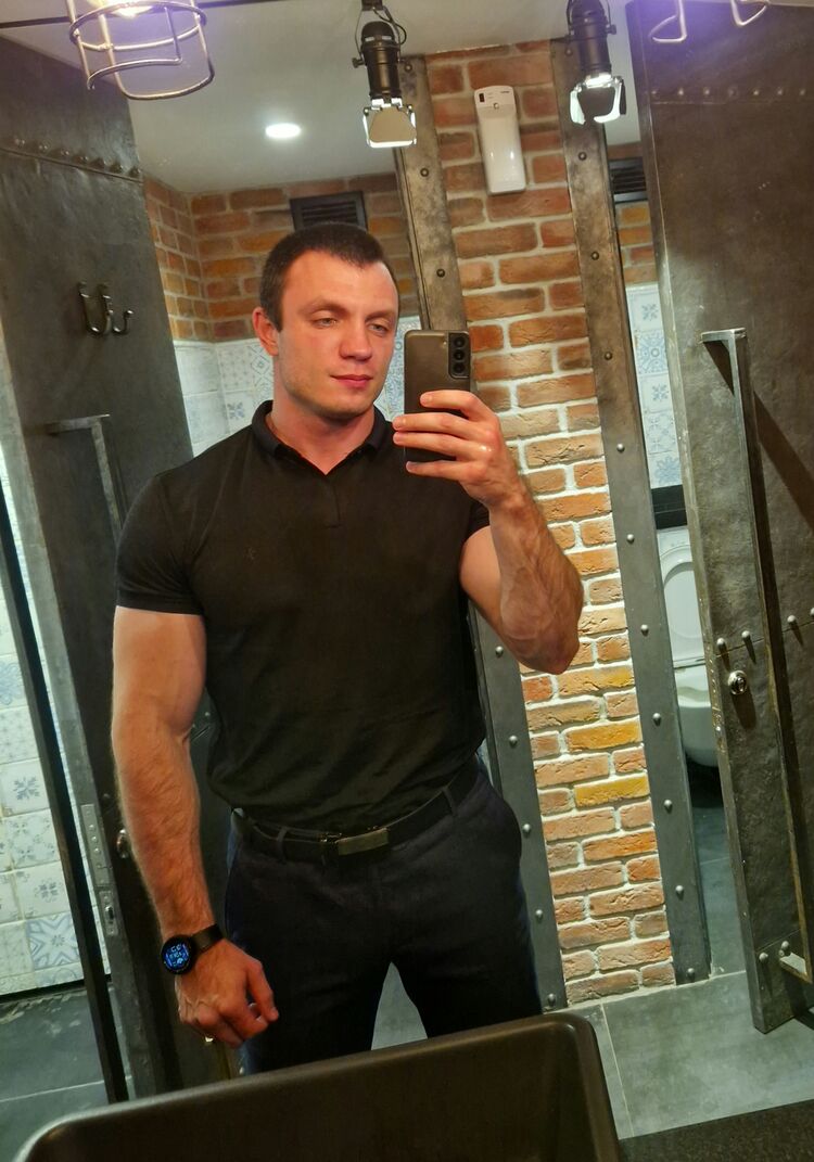  40765759  , 31 ,    