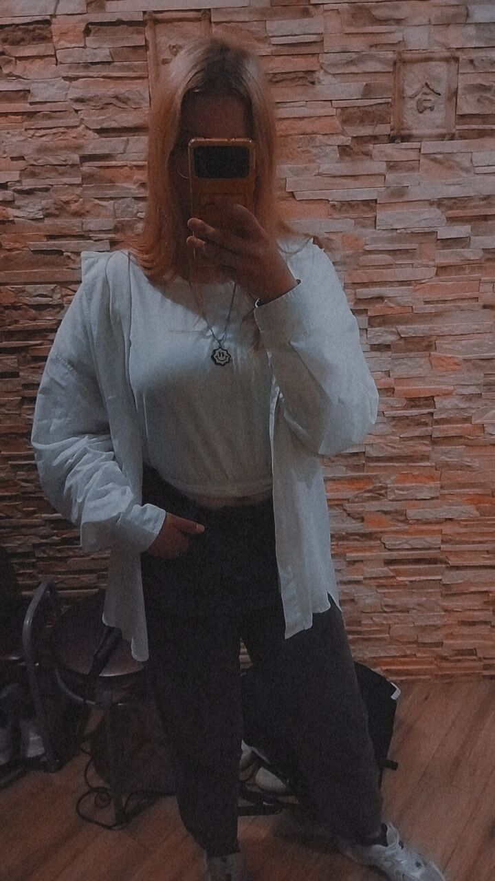  38296319  , 21 ,    
