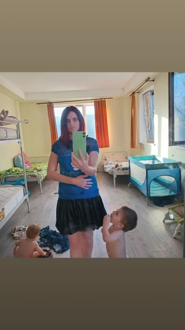  47771579  , 34 ,    