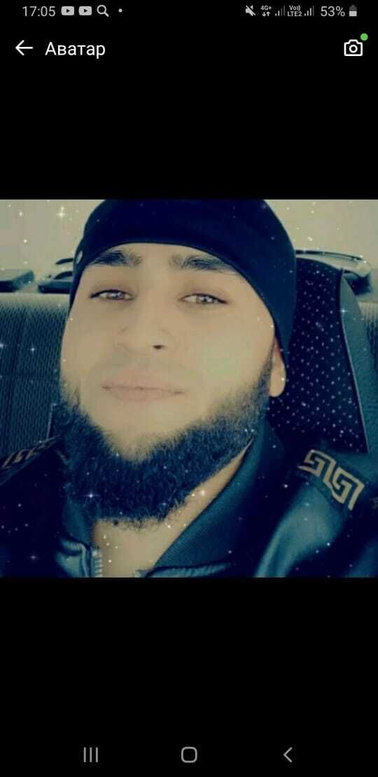  31329519  Ali, 26 ,    