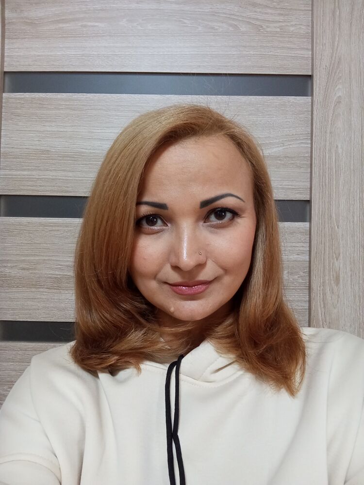  49657079  Olga, 42 ,    