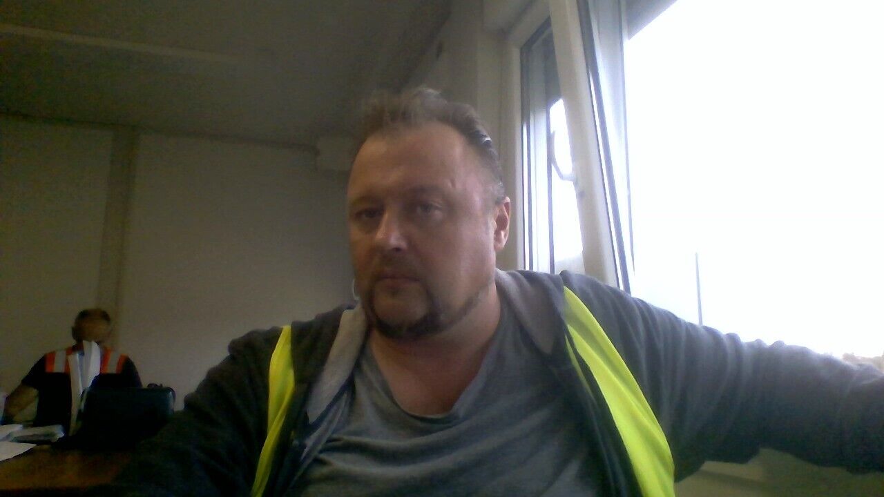  36253329  , 49 ,    