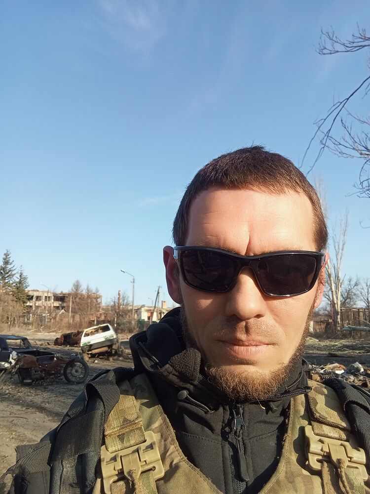  41359509  Reas, 35 ,    