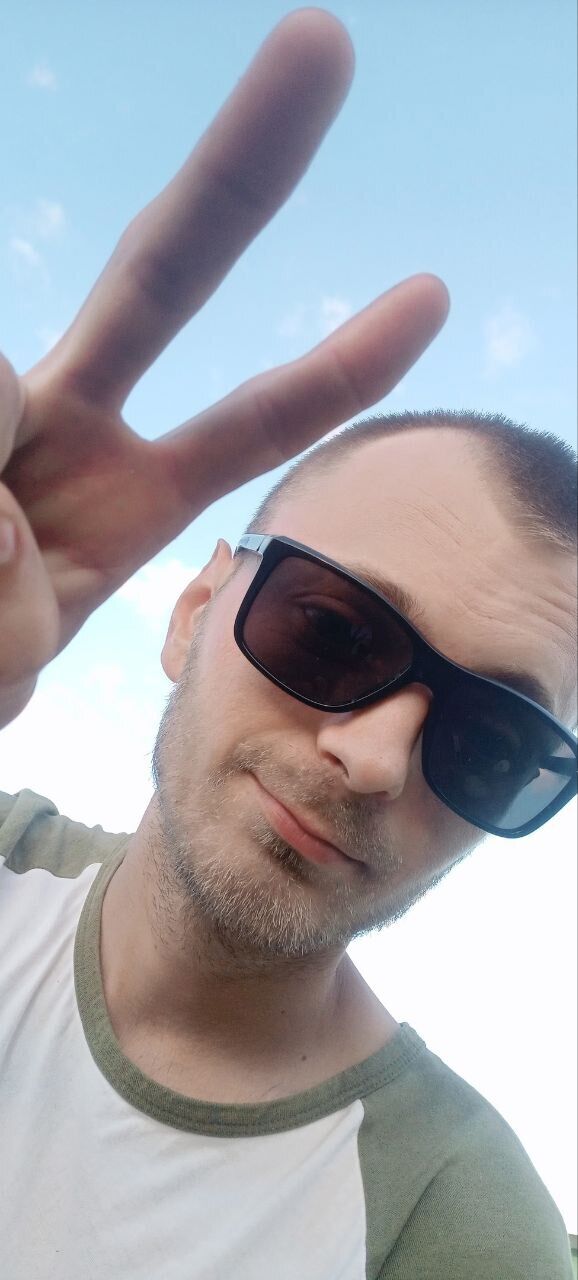  50068889  , 30 ,    Chaplin