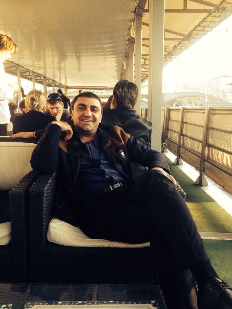  ,   Alik, 42 ,   