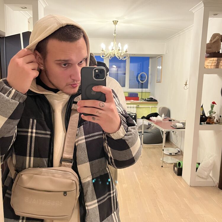 ���� 55904649 ����� ������, 22 ����, ���� ���������� � ������