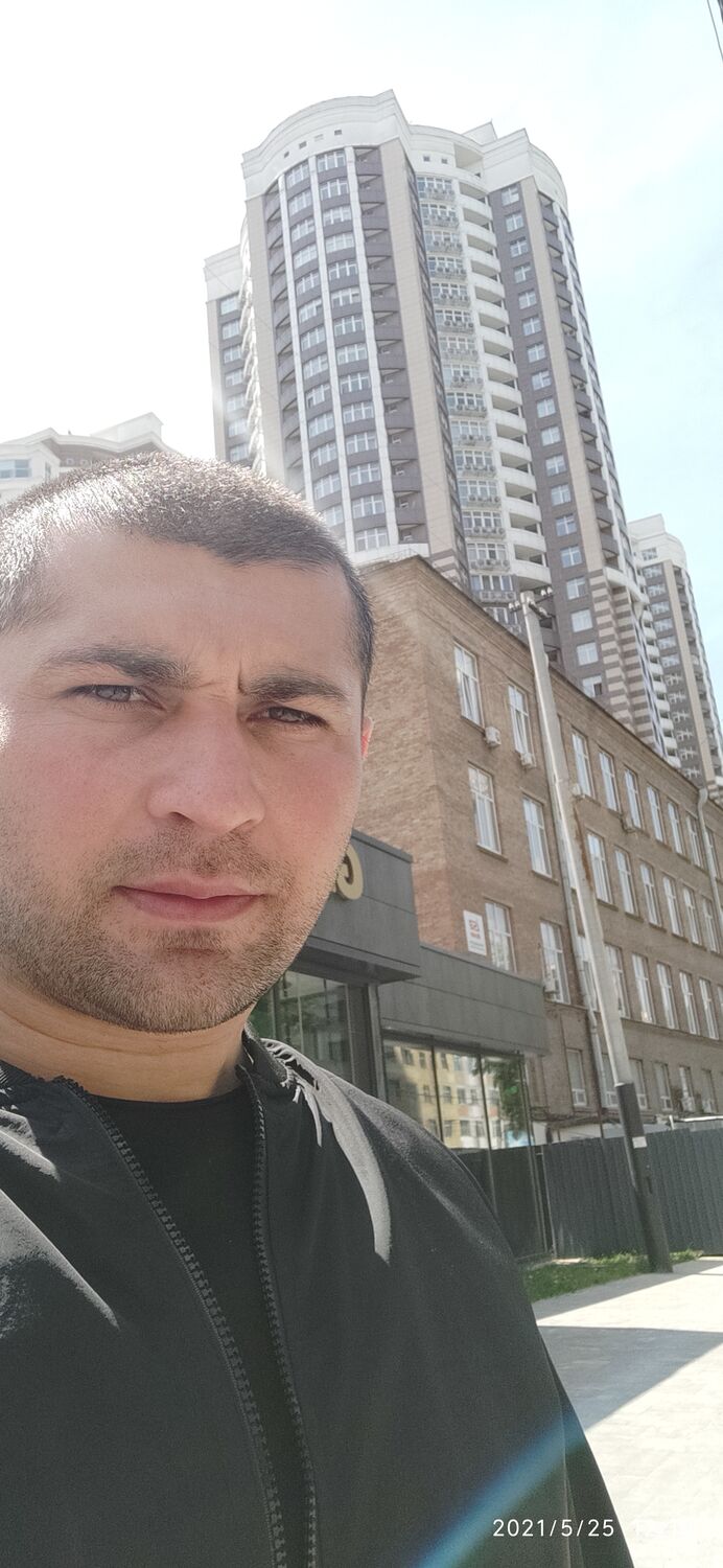  24138399  Racib, 37 ,     