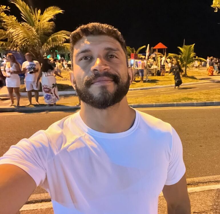  53802489  , 39 ,    