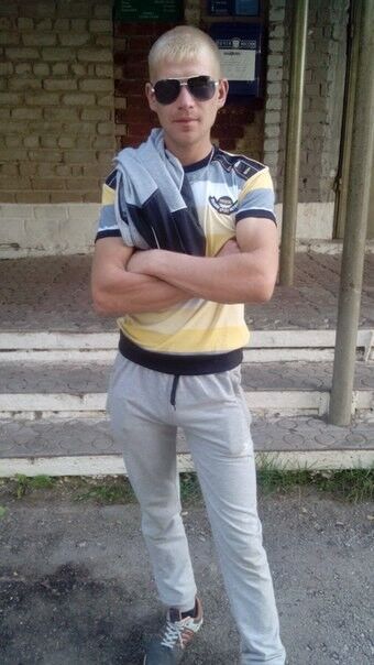  6516569  Artem, 33 ,    