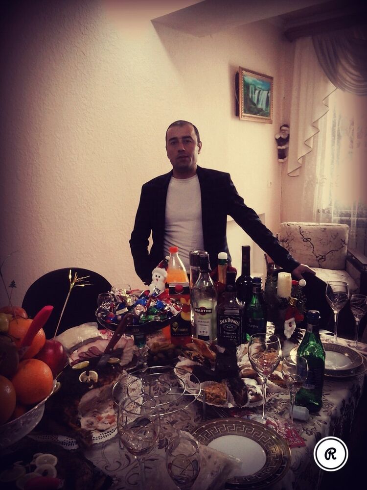  ,   HRACH, 44 ,   ,   , c 