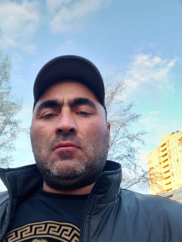  43187459  Fizuli, 42 ,    