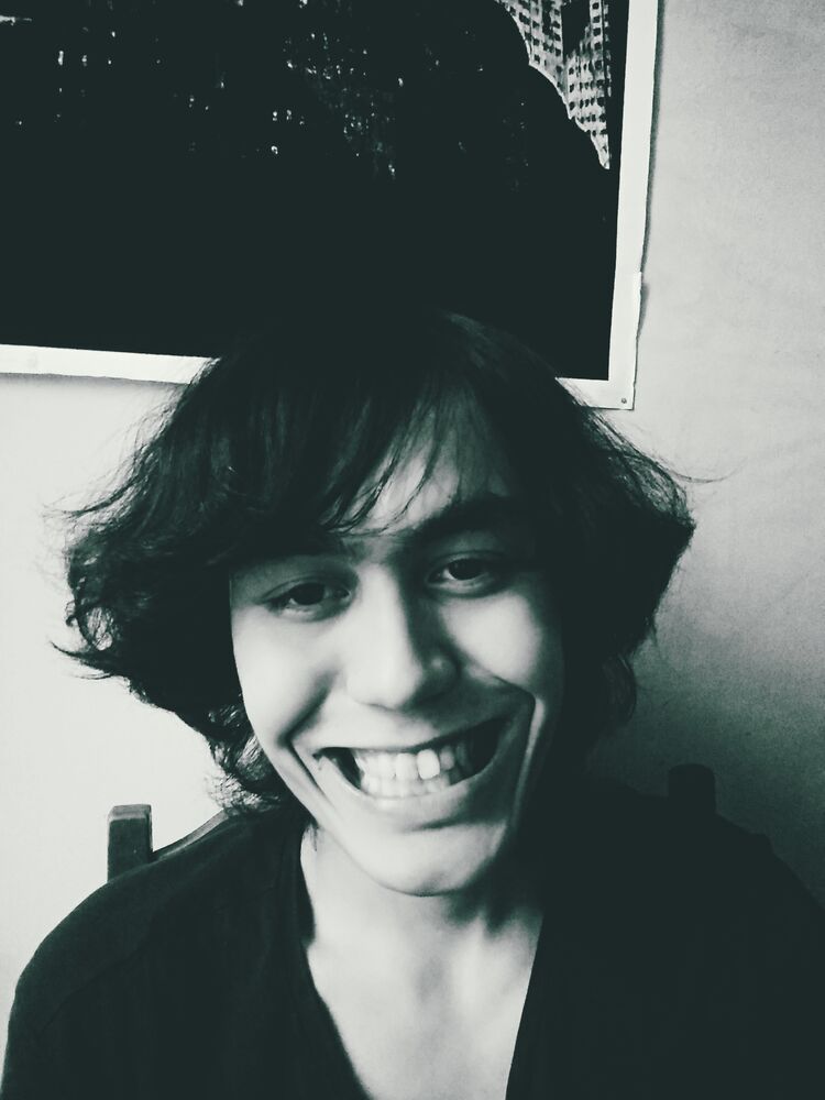  22646549  Seto, 23 ,    