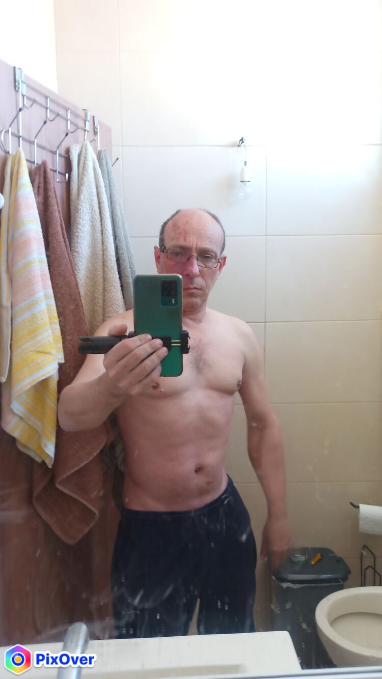  Elat,   , 48 ,     , c 