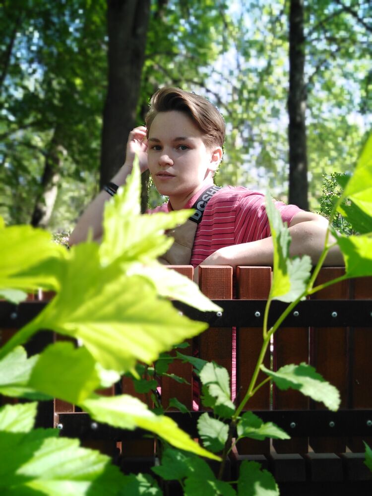  36678619  , 20 ,    -