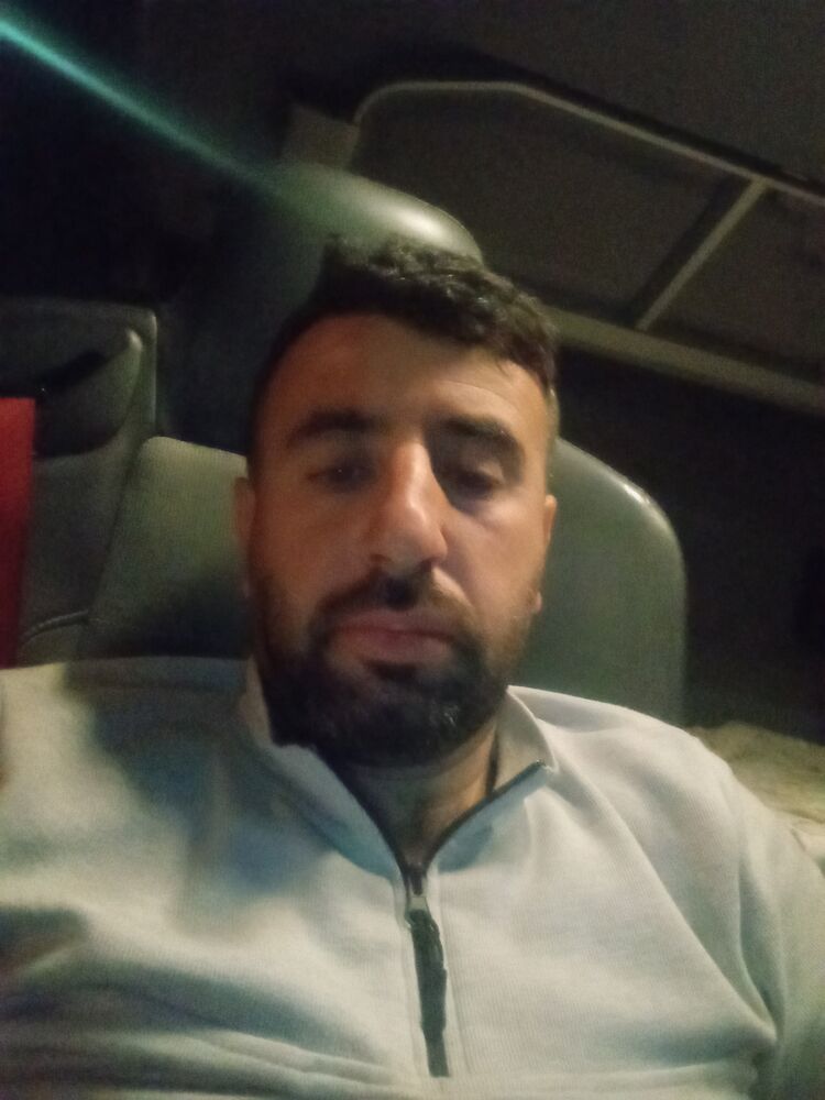  Incesu,   Aysin, 33 ,   ,   