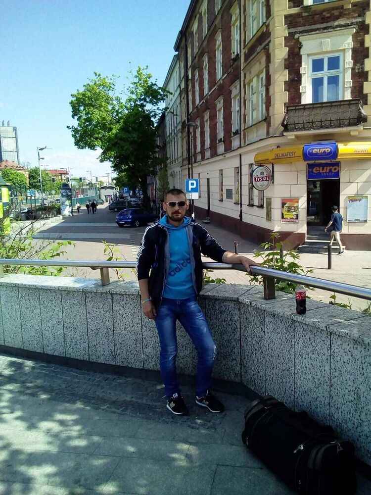 ���� 22008999 ������� Viktor, 50 ���, ���� ���������� � �����