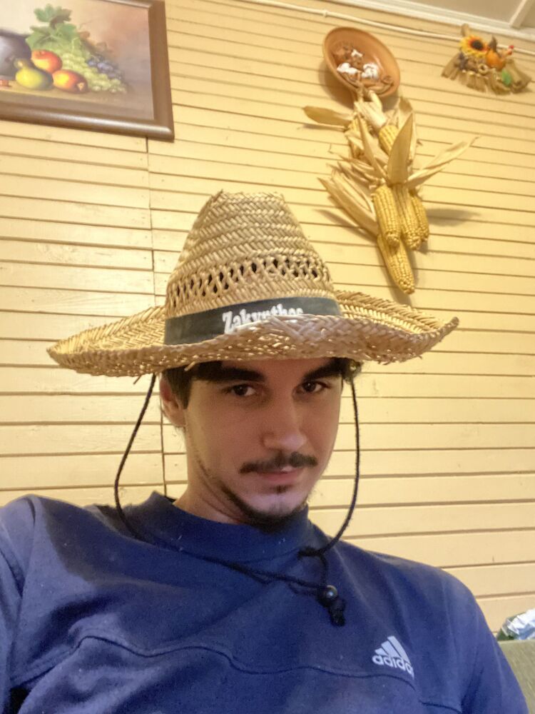  ,   Vladimir, 22 ,   ,   