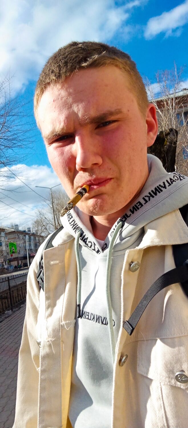  43067329  Danil, 20 ,    