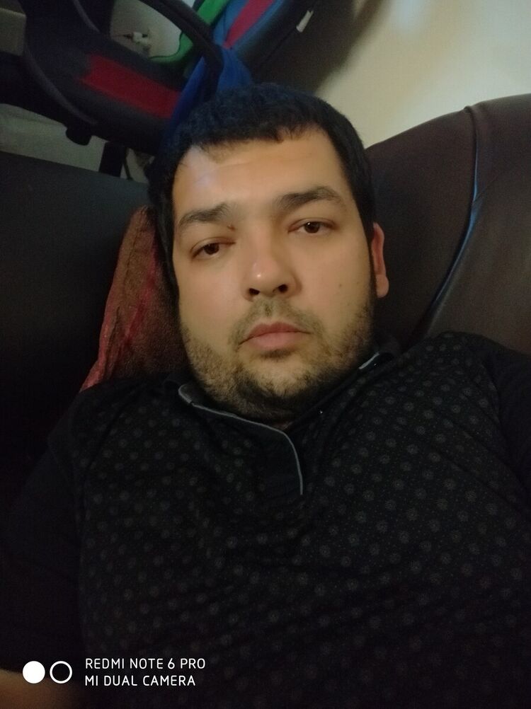  20302439  BOBUR, 40 ,    