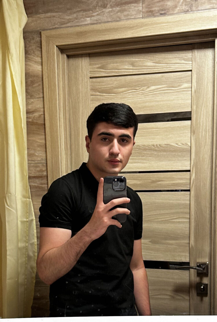  44591829  , 22 ,    